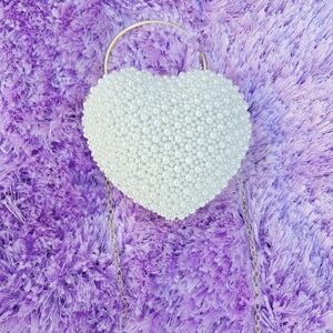 ANTONIO MELANI Pearl Heart Clutch